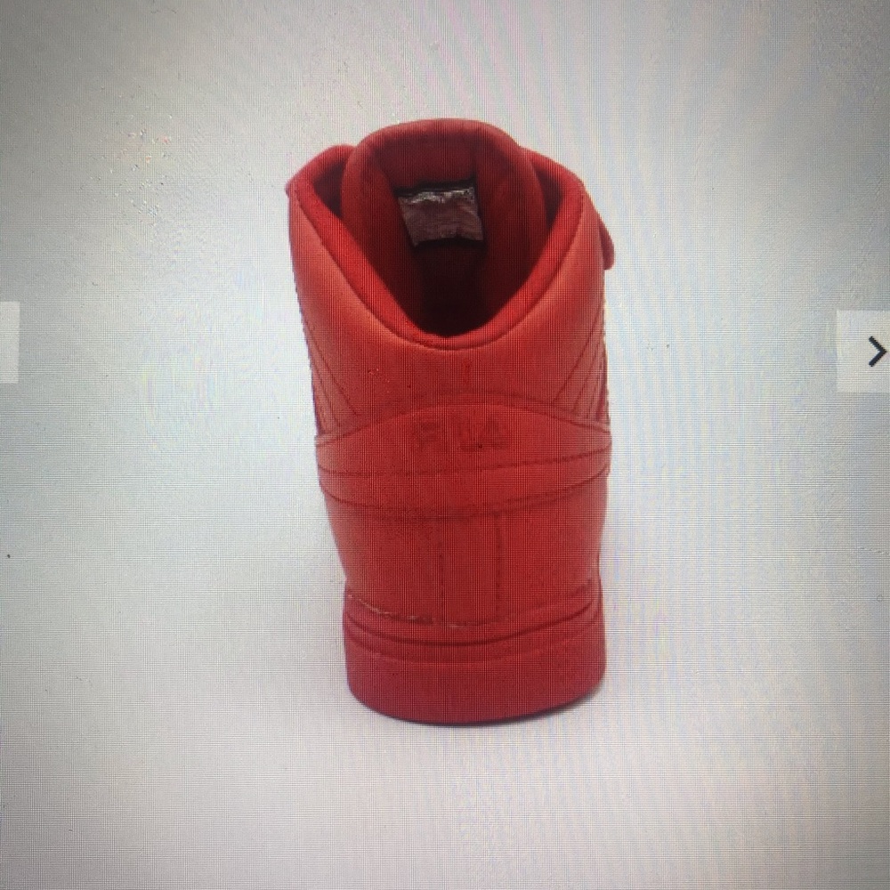 Sneakers - Picture 5 of 6